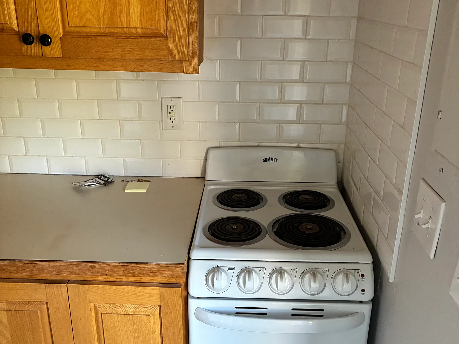 2 bed, 650 sqft, $1,900 — Photo 4