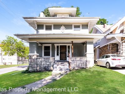 4240 Chestnut Ave, Kansas City, MO, 64130
