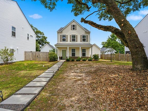 2nd image of 489 Spring Hollow Dr