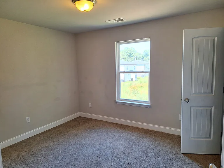 118 Rubin Ave #A — Photo 16