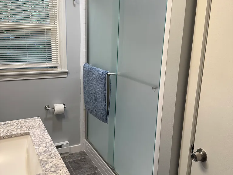 24 Patricia Ln — Photo 7