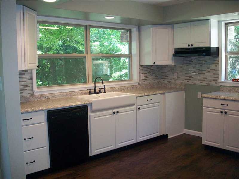 2746 Morefield Rd, Hermitage, PA 16148 Zillow