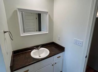 4912 Lee St, Guntersville, AL 35976