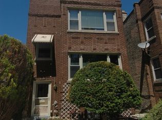 2558 W Pensacola Ave #1, Chicago, IL 60618