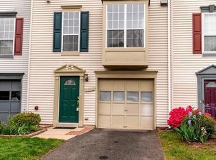 5936 Baron Kent Ln, Centreville, VA 20120