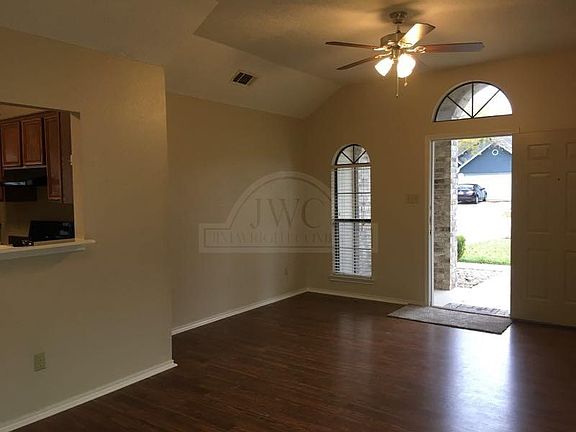2nd image of 2501 Purser Dr