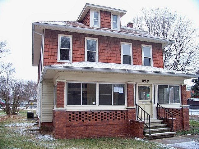 1st image of 328 Henderson Ave