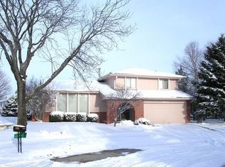 11712 Himebaugh Cir, Omaha, NE 68164