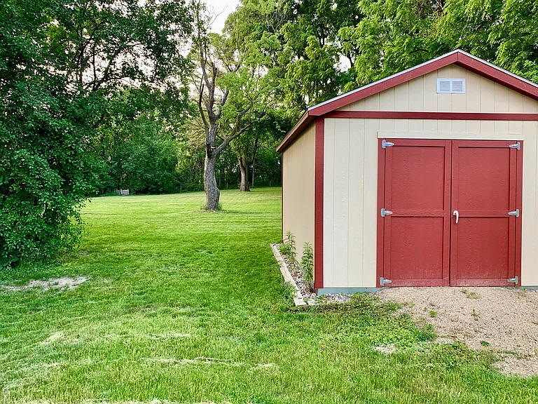 4002 Bruns Ave — Photo 13