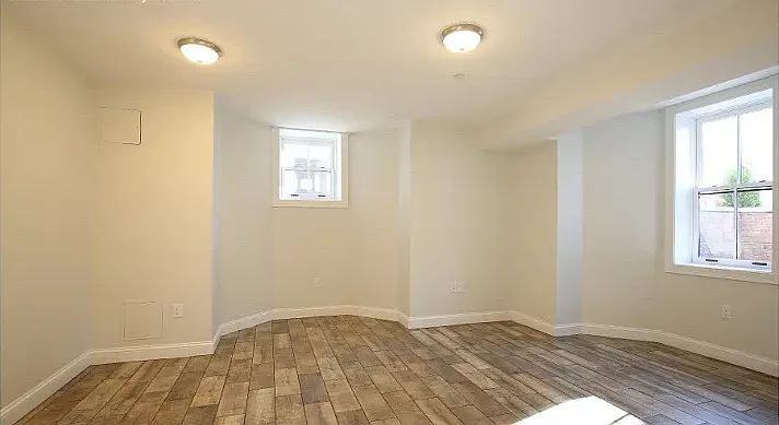 19 Lincoln Ave — Photo 3