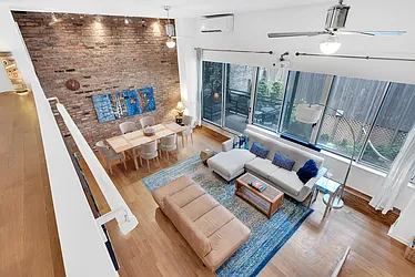 41 East 19th Street