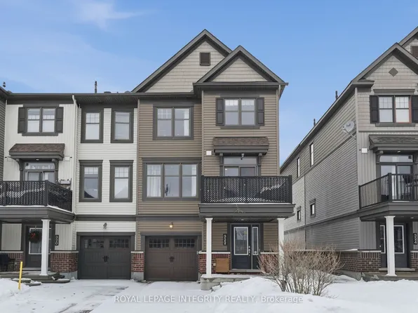 322 Citrine St, Ottawa, ON K4A 1A9