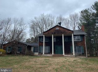 15799 Southern Cross Ln, Round Hill, VA 20141