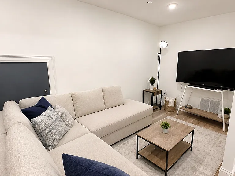 185 Silver St #1 — Photo 2