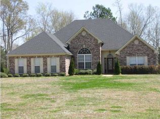 124 Inez Owens Dr, Jackson, MS 39212