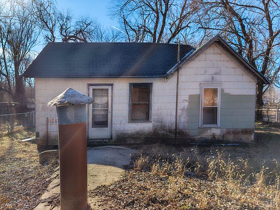 5th image of 1126 N 13th St