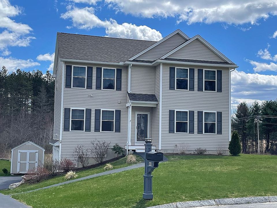 1st image of 48 West Meadow Ct.