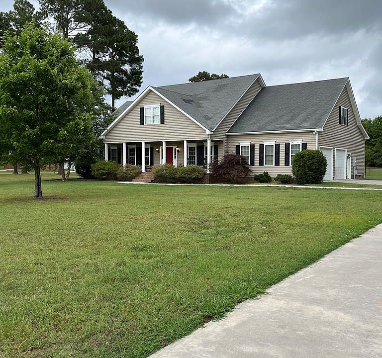 1st image of 84 Elwyn Dr