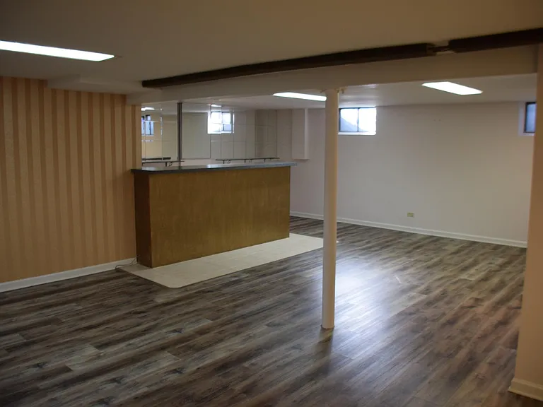 842 N Arlington Heights Rd — Photo 11