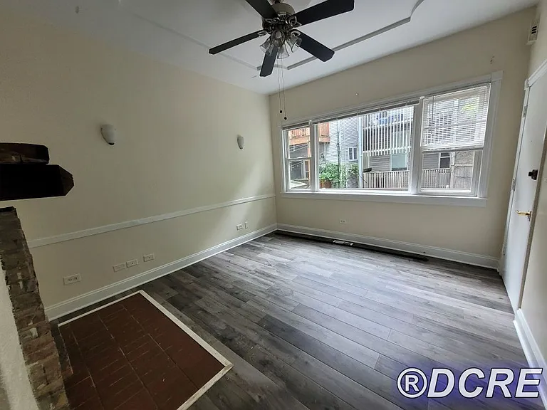 2627 N Mildred Ave #1R — Photo 3