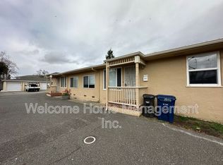 19727 Center St, Castro Valley, CA 94546