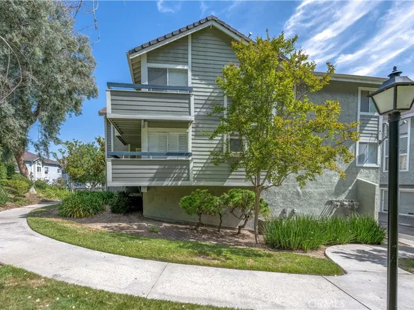 20214 Fanchon Ln Unit 143, Santa Clarita, CA 91351