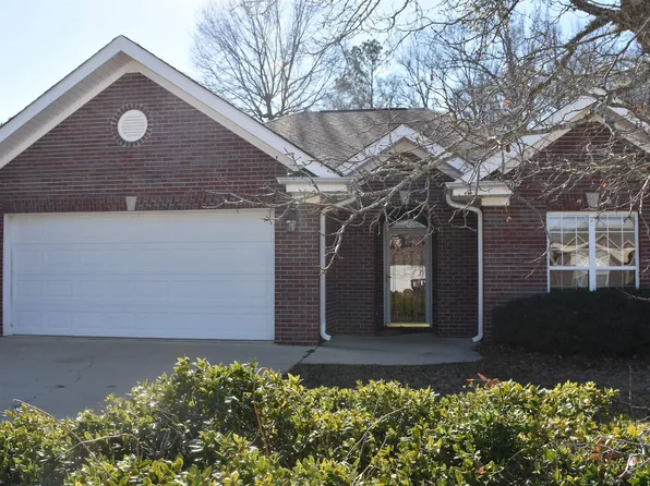 25 Ashton Ln, Sylacauga, AL 35150