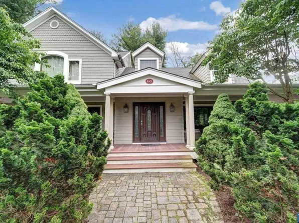 145 Franklin St, Haworth, NJ 07641