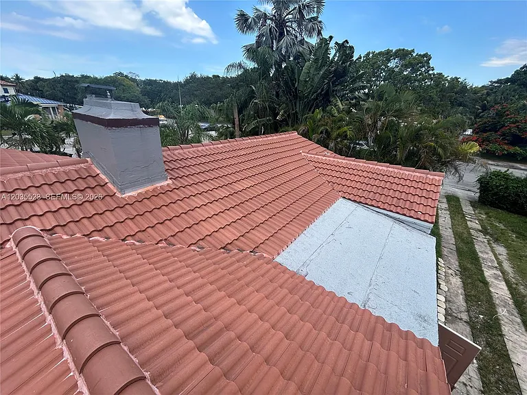 9600 N Miami Ave — Photo 27