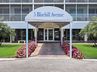 5 Bluebill AVE #410, NAPLES, FL 34108