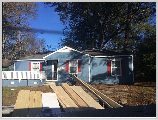 1st image of 2911 Barwood Dr