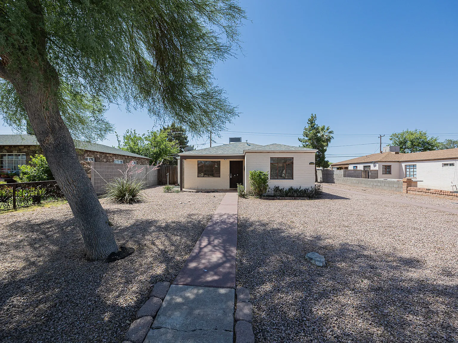 2449 E Fairmount Ave, Phoenix Az — Photo 3
