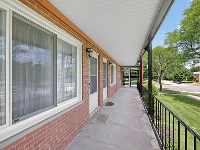 2820 Woodslee Dr APT 208, Royal Oak, MI, 48073