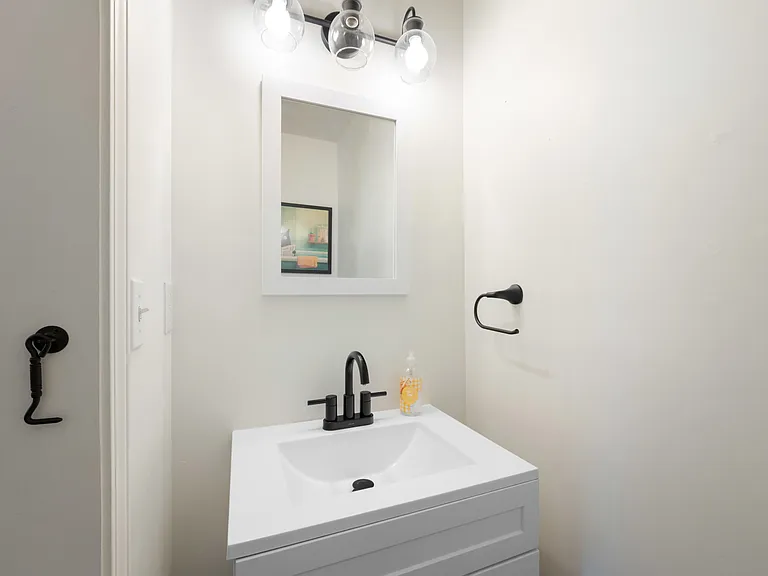 105 Hartmans Mill Rd — Photo 13