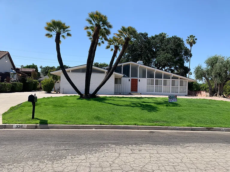 326 Las Riendas Dr — Photo 7