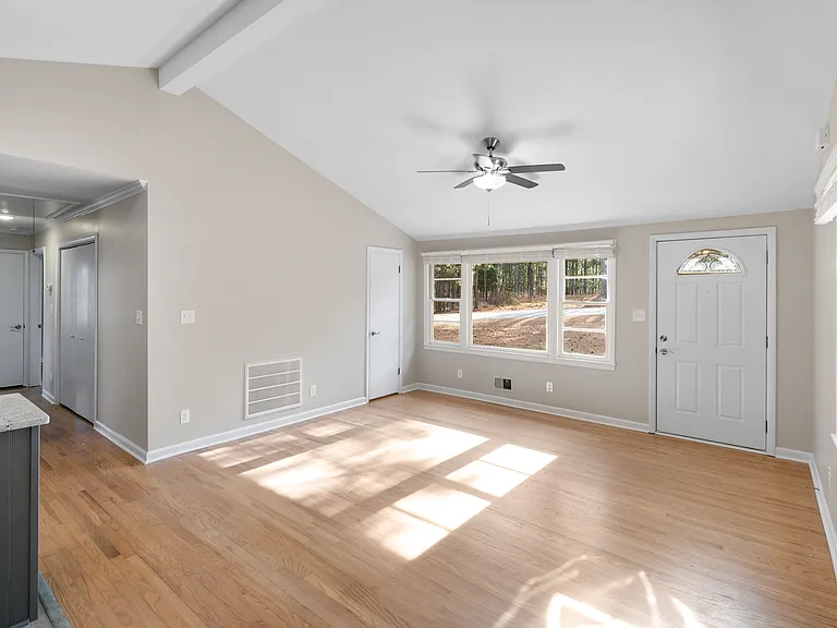 1312 Goodwin Rd — Photo 3