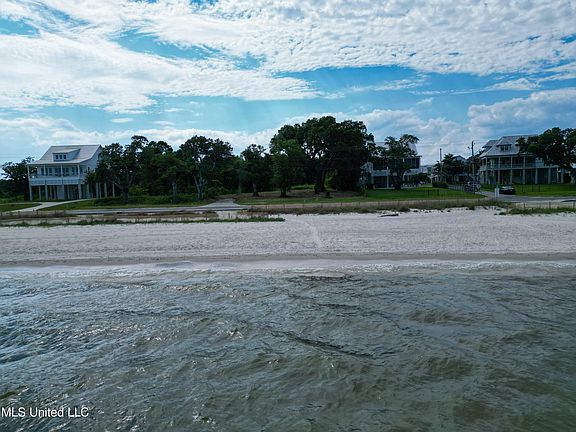 5th image of 202A S Beach Blvd #1