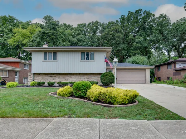 314 S Cedar Ave, Wood Dale, IL 60191