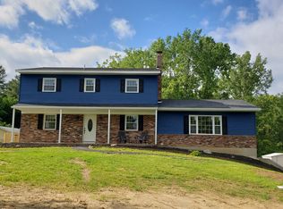 15 North Rdg, Ballston Lake, NY 12019