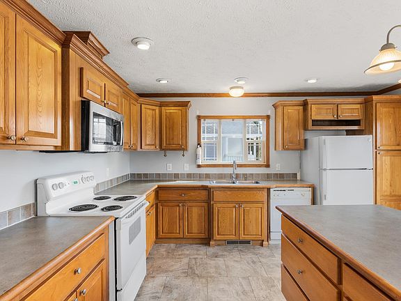 5th image of 38 Tarah Way