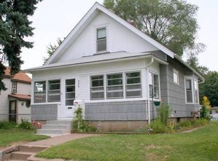329 9th Ave S, South Saint Paul, MN 55075