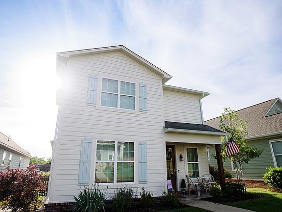 4th image of 110 Nash Cir