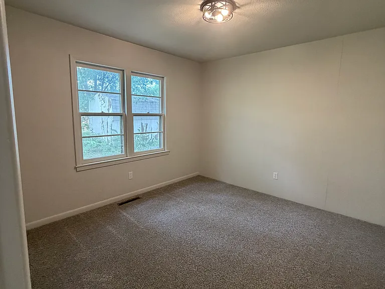 431 N Kokomo Ave — Photo 10
