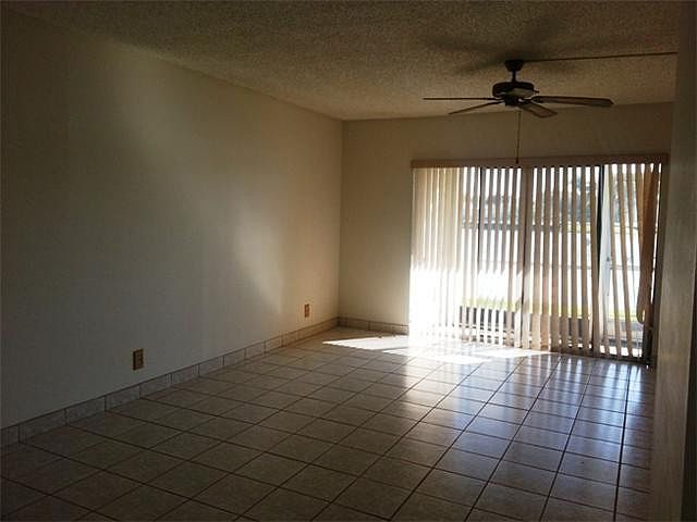 2nd image of 5511 Lakeside Drive #103