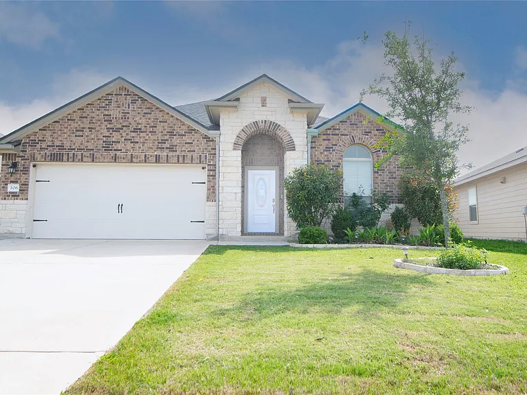 106 Reagor Dr — Photo 1