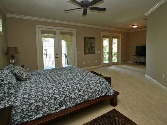 5th image of 332 Ponce De Leon Pl