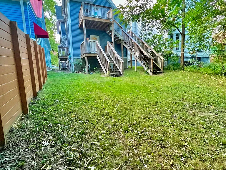 1828 Ekin Ave #2 — Photo 23