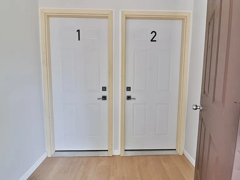 1430 Lakewood Ave #1 — Photo 4