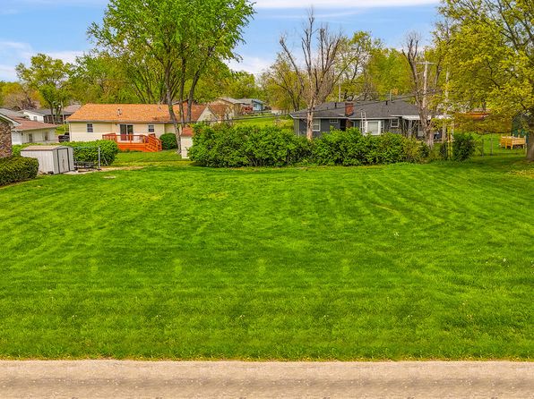 1733 Beacon St, Mexico, MO 65265