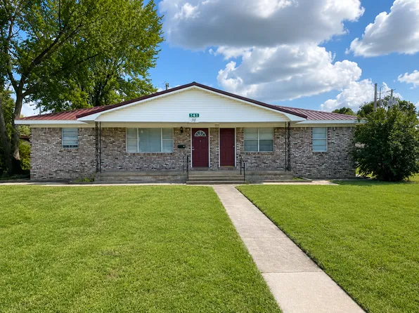 141 W Main St, Gentry, AR 72734